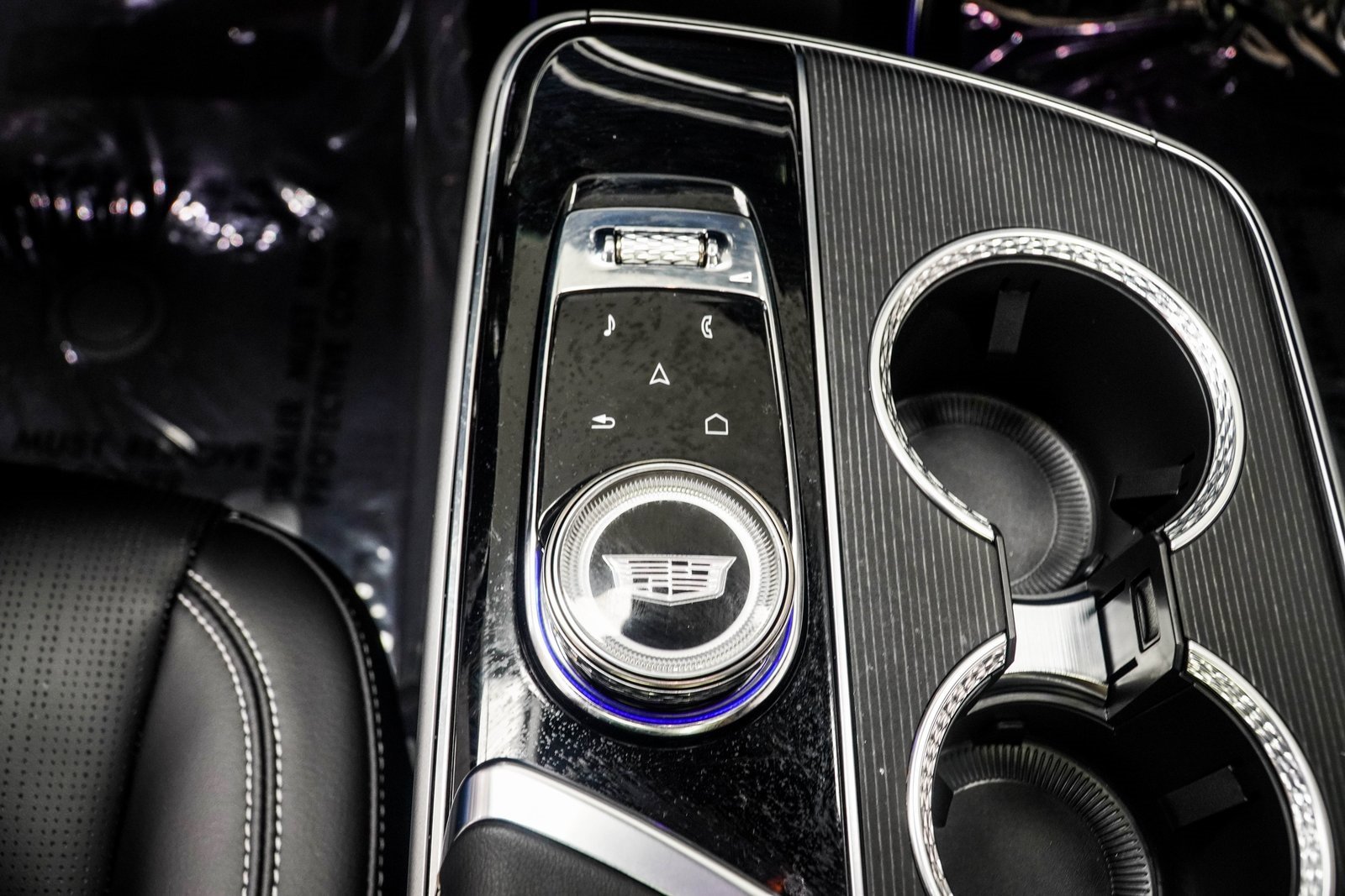 Used 2024 Cadillac Lyriq Sport w/ LPO, Floor Liner Package image 18