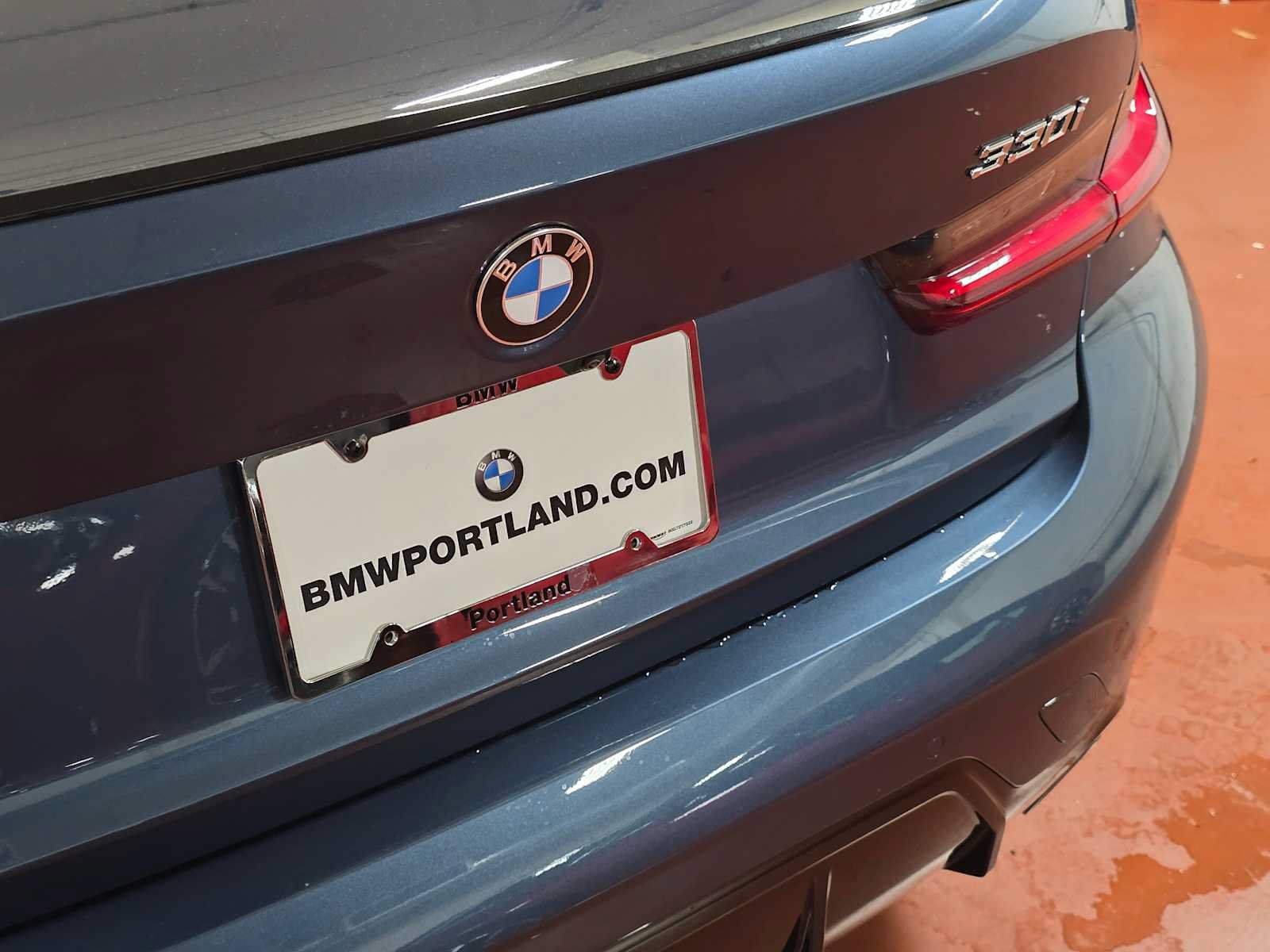 Used 2026 BMW 330i xDrive Sedan w/ M Sport Package AWD/4WD image 16