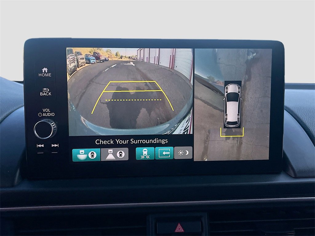 Used 2023 Honda Pilot Elite image 14