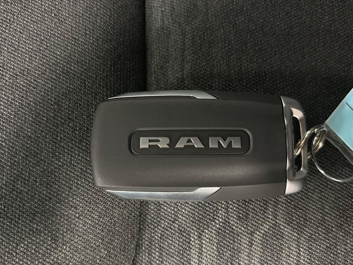 New 2026 RAM 1500 Express AWD/4WD image 37