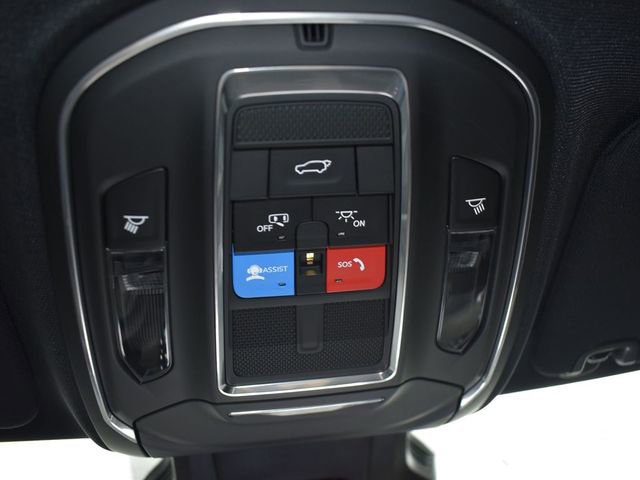 New 2026 Jeep Cherokee Limited image 29
