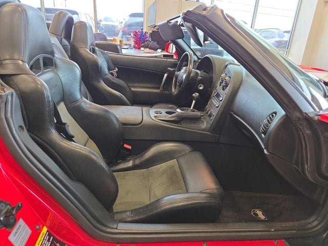 Used 2004 Dodge Viper SRT-10 RWD image 25