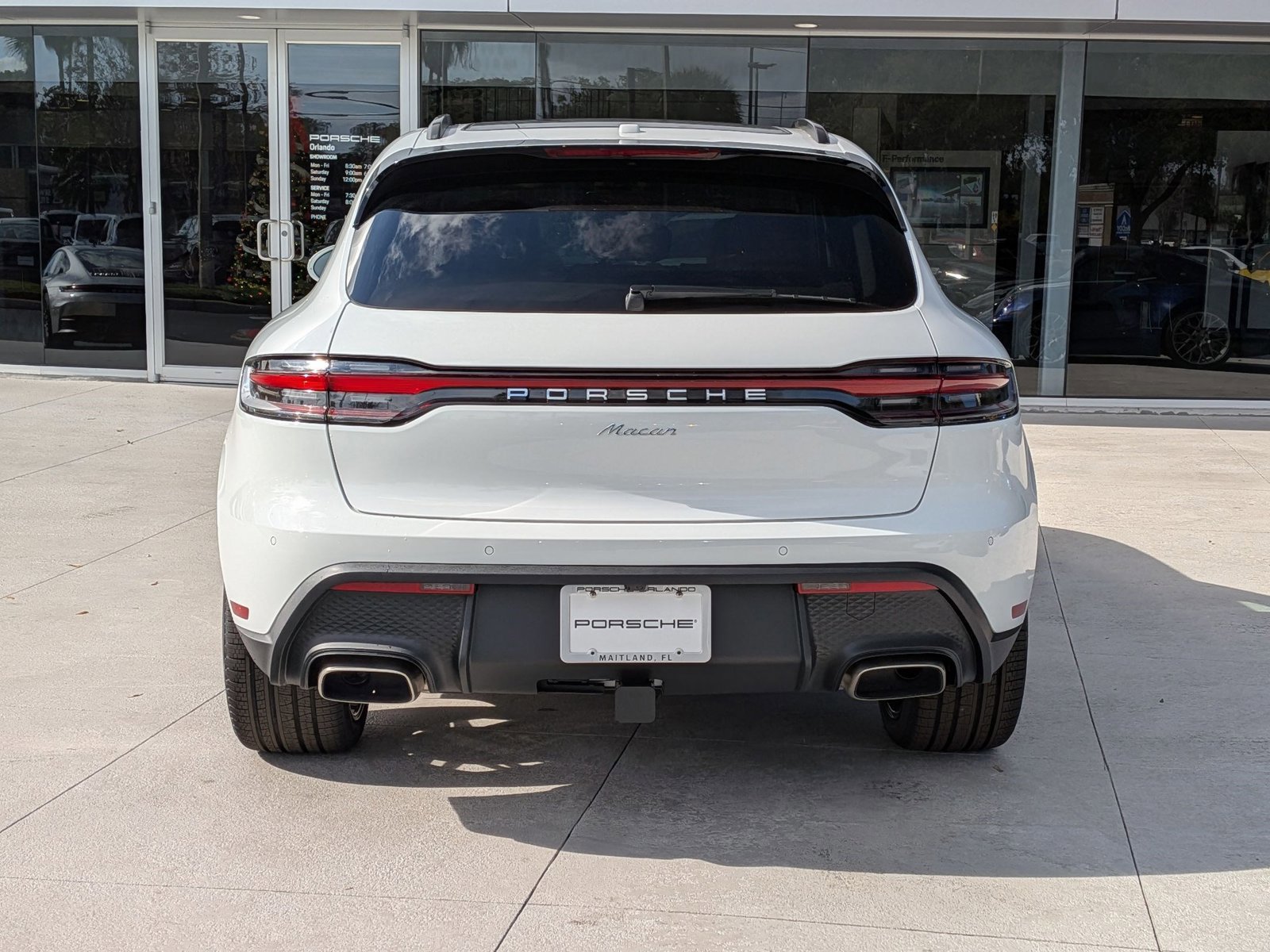 New 2026 Porsche Macan image 10