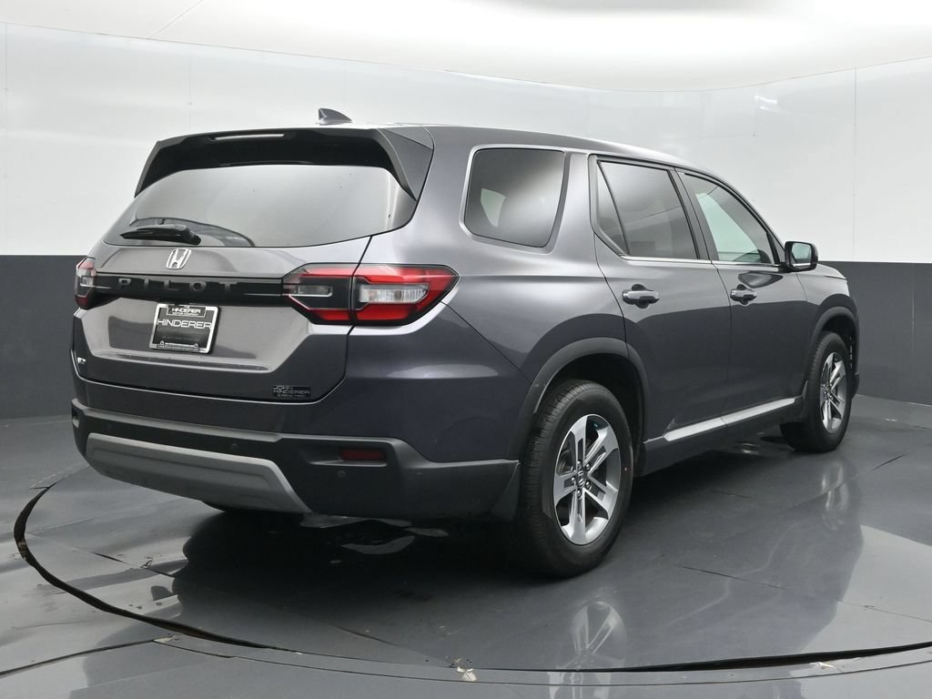 Used 2025 Honda Pilot EX-L image 7
