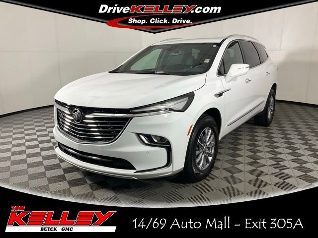 Used 2024 Buick Enclave Essence w/ Trailering Package, 5000 lbs. image 1