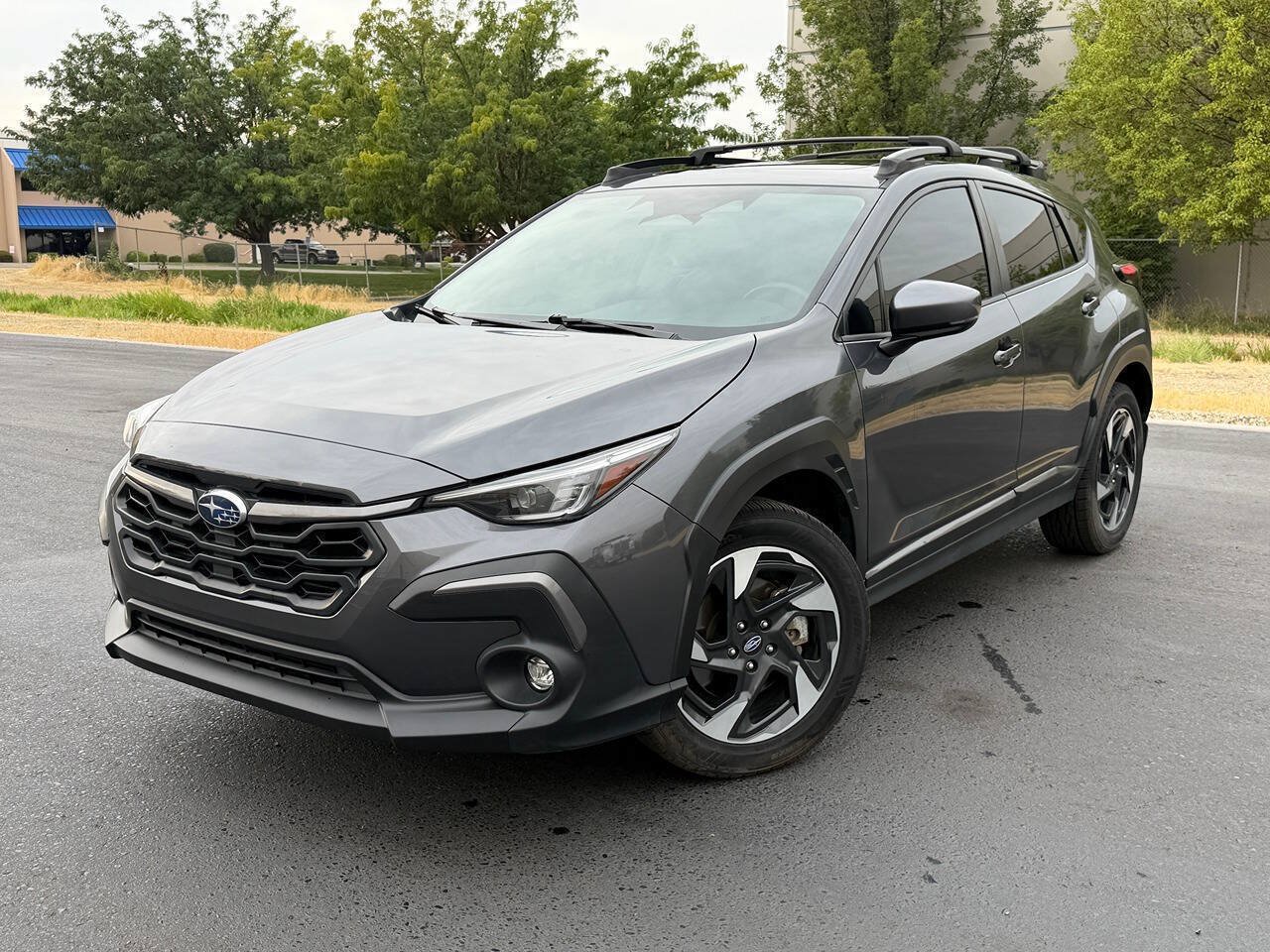 Used 2024 Subaru Crosstrek 2.5i Limited w/ Crosstrek Mirror Package AWD/4WD image 2