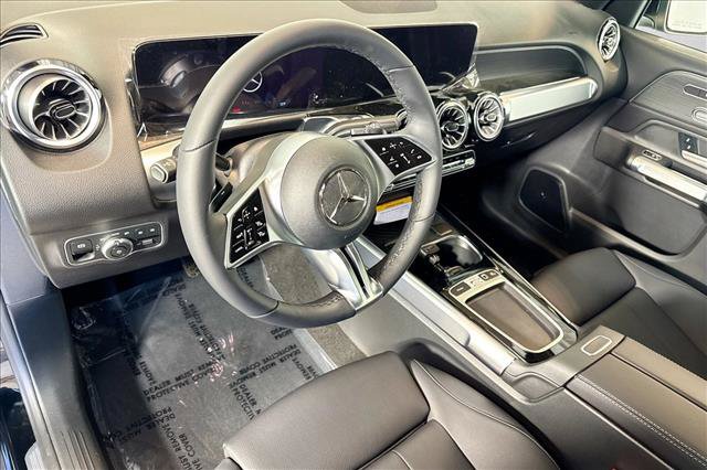 New 2026 Mercedes-Benz GLB 250 image 9