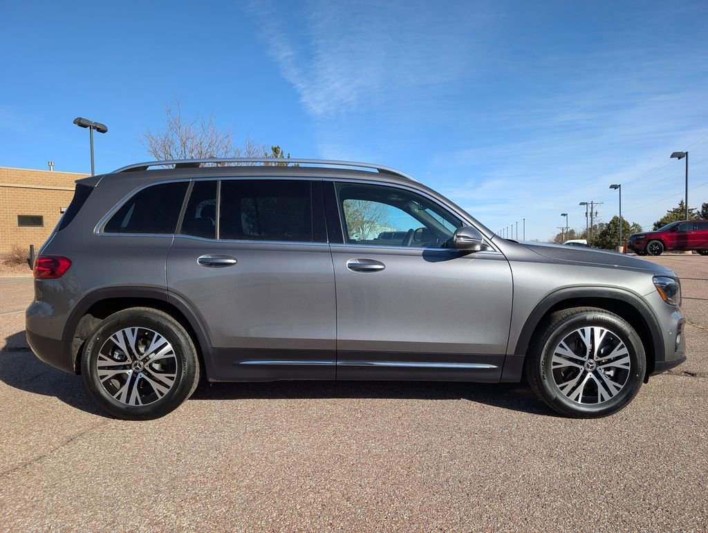 Used 2026 Mercedes-Benz GLB 250 GLB 250 image 4