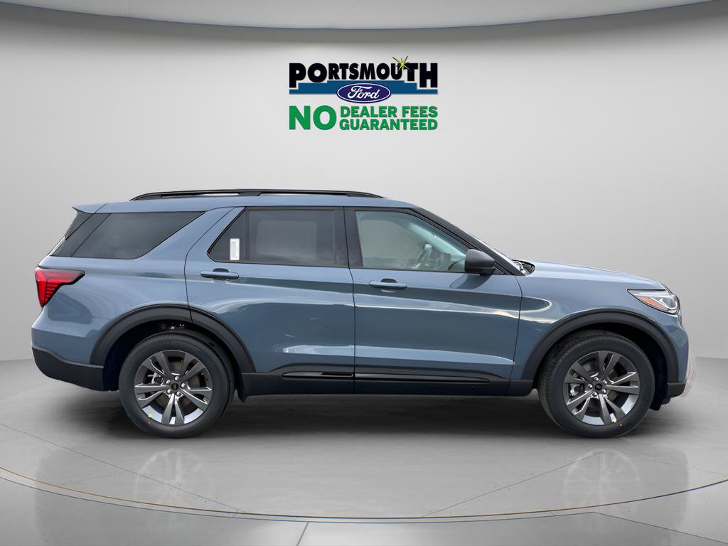 New 2026 Ford Explorer Active w/ Active Comfort Package AWD/4WD image 2