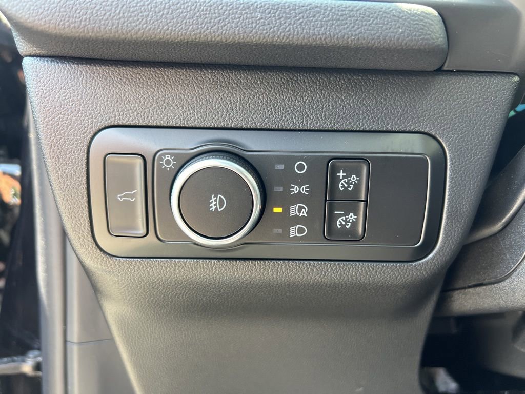 Used 2025 Ford Escape ST-Line Select image 10