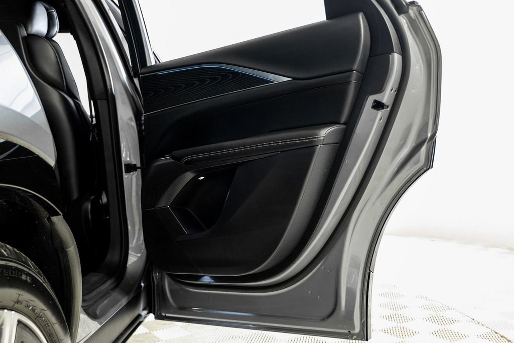 Used 2024 Cadillac Lyriq Luxury w/ LPO, Floor Liner Package image 47