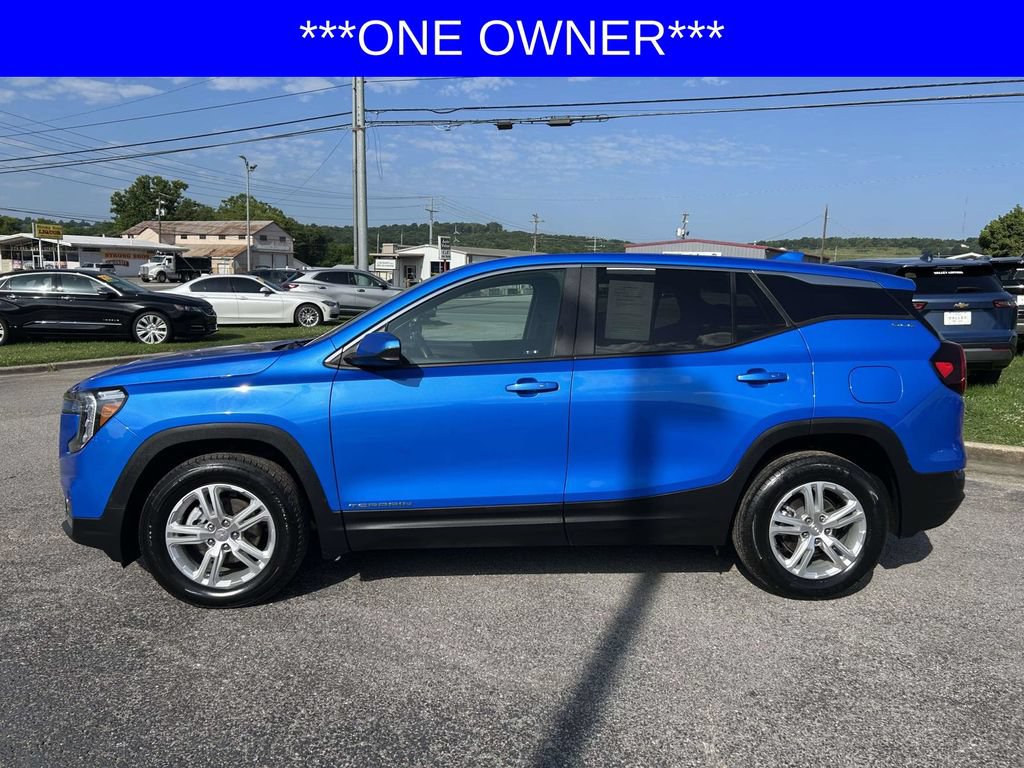 Used 2024 GMC Terrain SLE AWD/4WD image 7