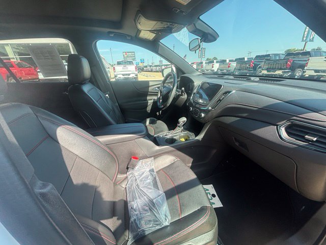 Used 2024 Chevrolet Equinox RS w/ RS Leather Package FWD image 16