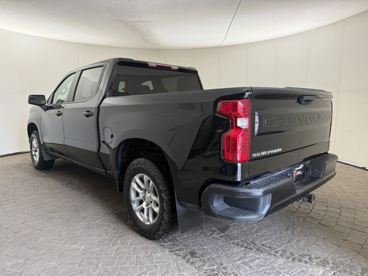 Used 2024 Chevrolet Silverado 1500 W/T w/ WT Value Package AWD/4WD image 6