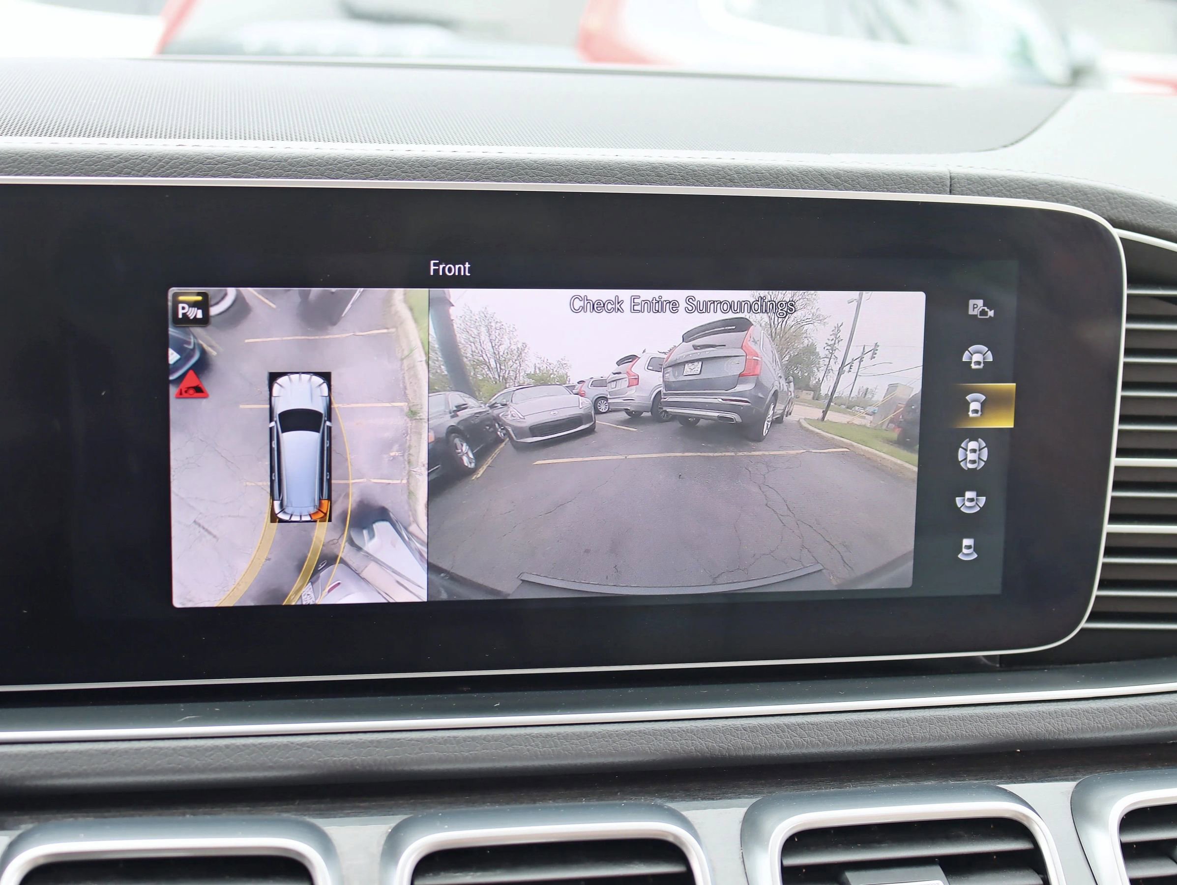 Used 2020 Mercedes-Benz GLS 450 4MATIC image 25