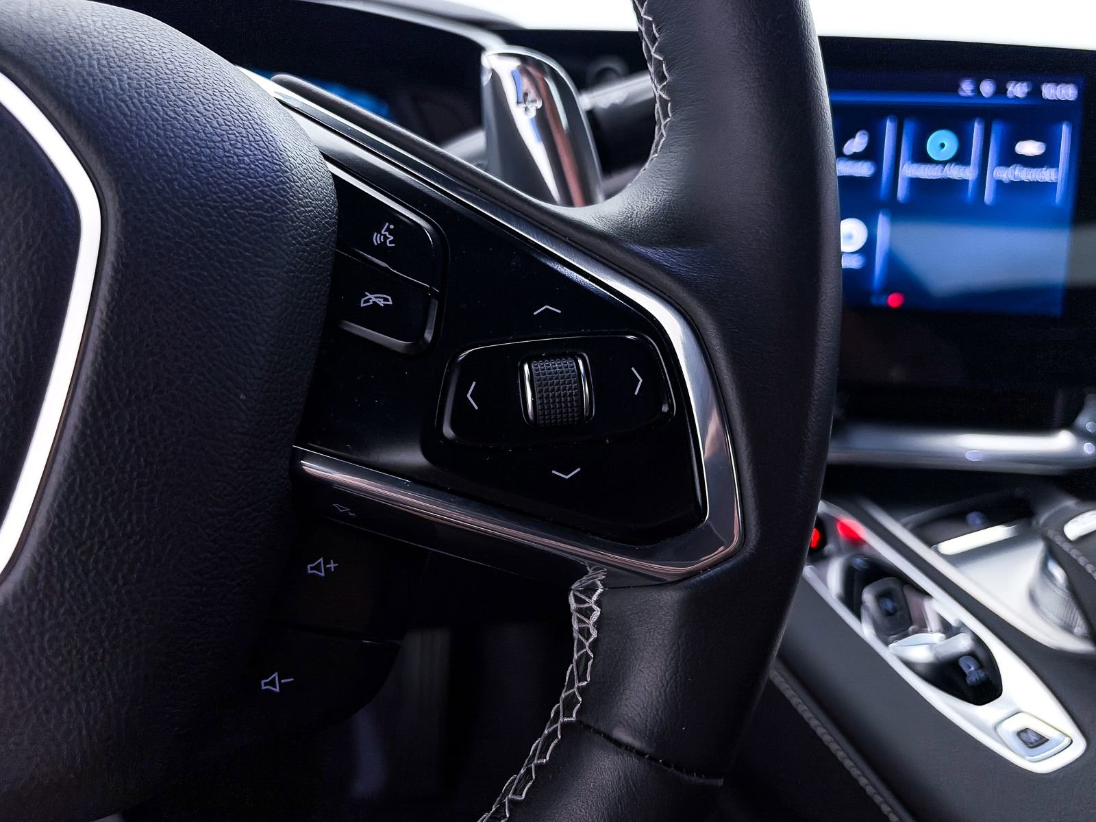 Used 2024 Chevrolet Corvette Stingray Coupe w/ 1LT image 34