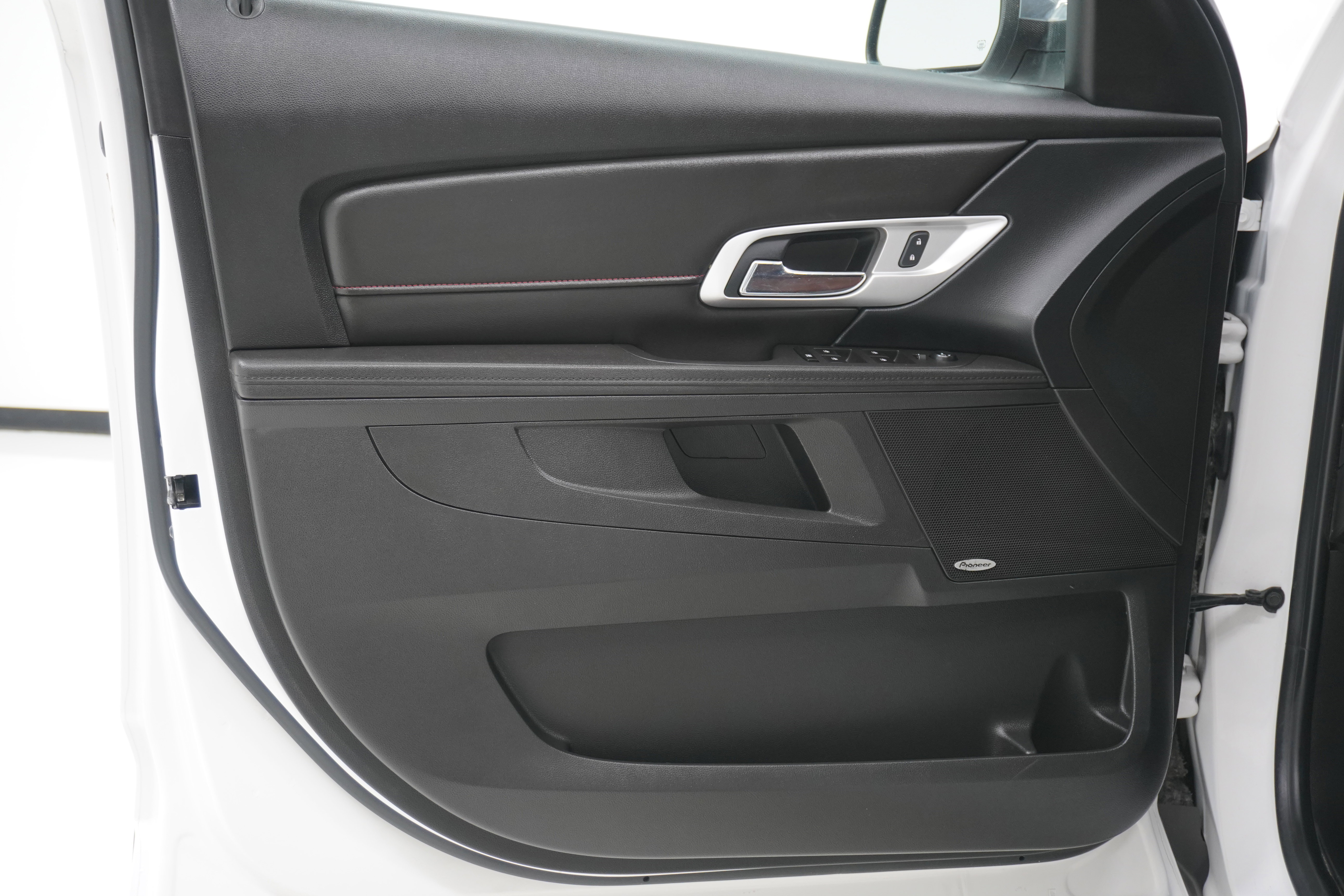 Used 2017 GMC Terrain SLT w/ Driver Alert Package I image 13