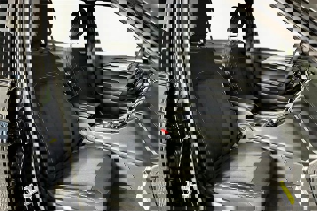 New 2025 Jeep Grand Cherokee L Laredo w/ Luxury Tech Group I image 12