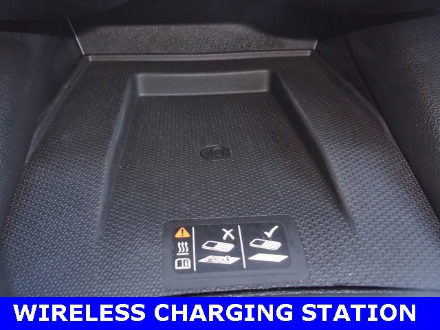 Used 2023 Chevrolet Blazer LT w/ Convenience Package image 9