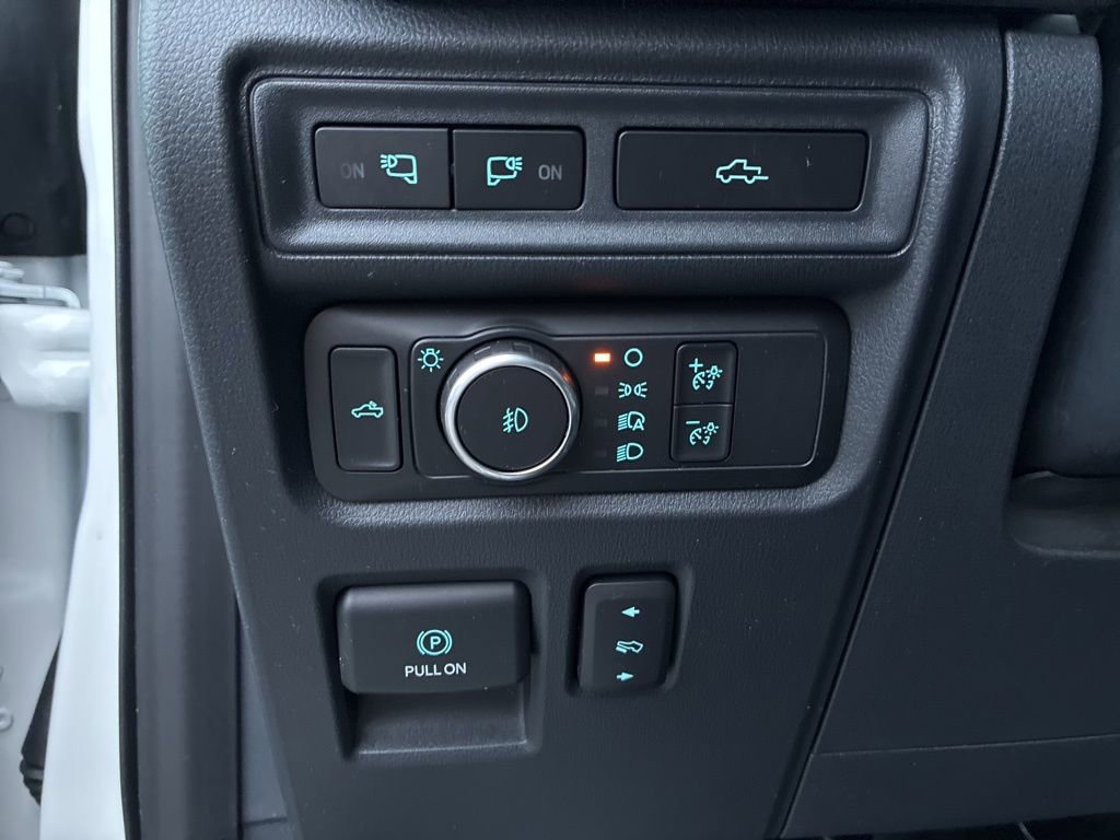 Used 2021 Ford F150 Platinum image 12