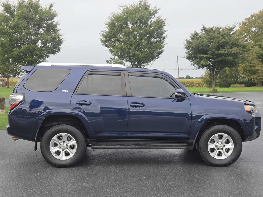 Used 2018 Toyota 4Runner SR5 Premium AWD/4WD image 9