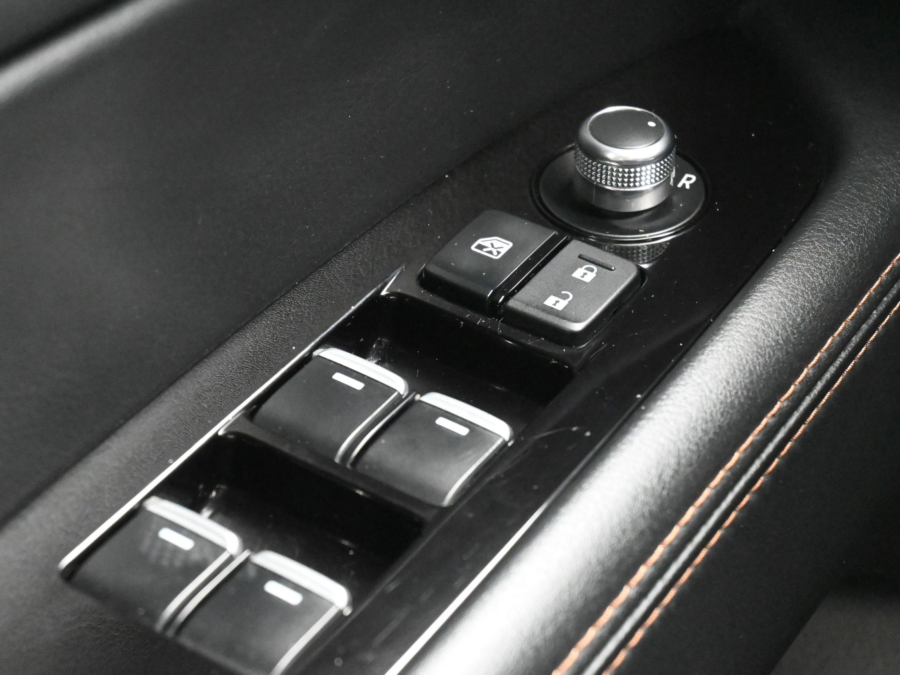 Used 2023 MAZDA CX-5 AWD 2.5 S w/ Premium Package image 31