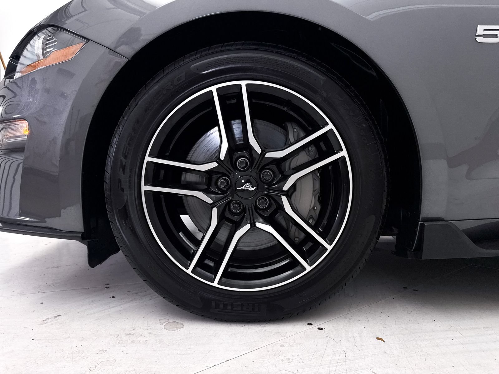 Used 2021 Ford Mustang GT RWD image 12