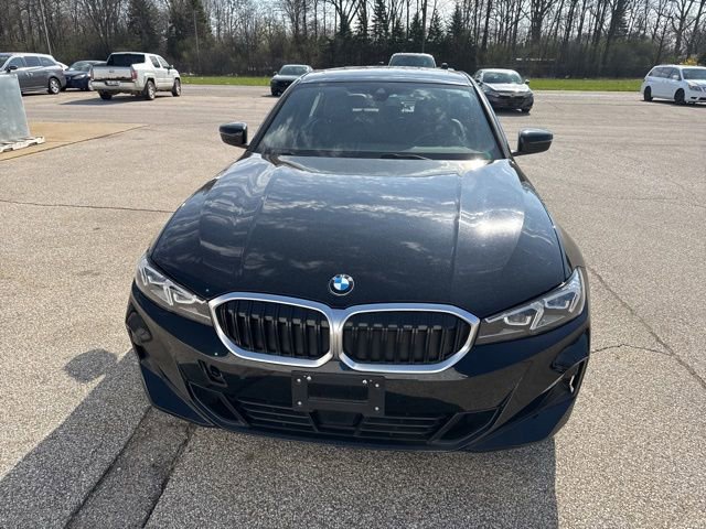 Used 2025 BMW 330i xDrive Sedan AWD/4WD image 8