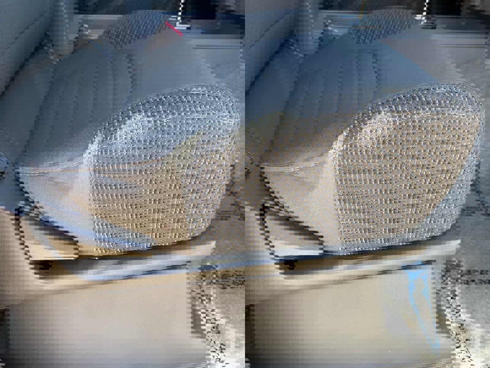 Used 2012 Nissan Frontier SV w/ Sport Appearance Pkg image 13