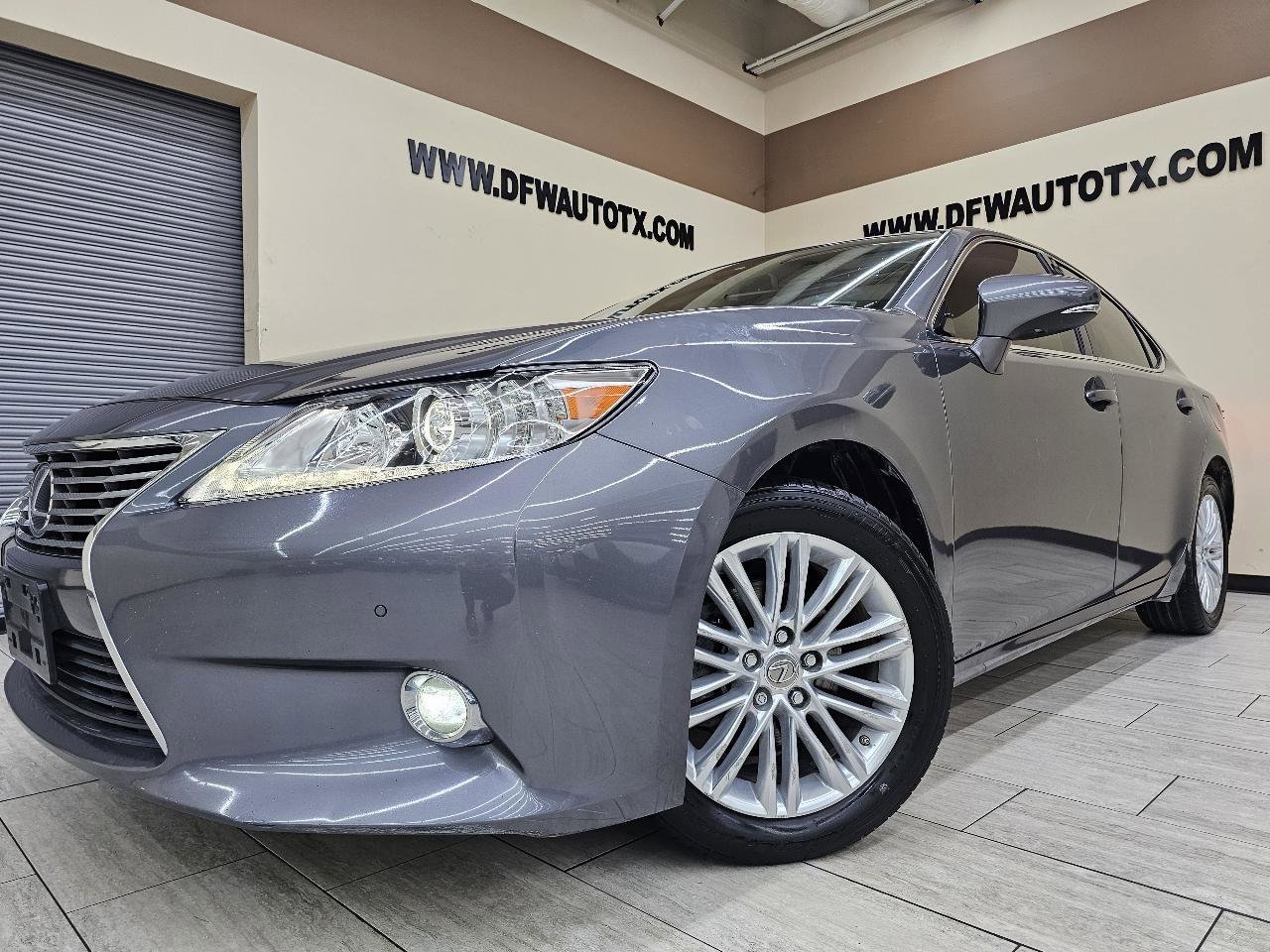 Used 2014 Lexus ES 350 w/ Luxury Package