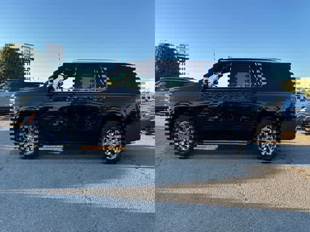 New 2026 Chevrolet Tahoe Premier image 2