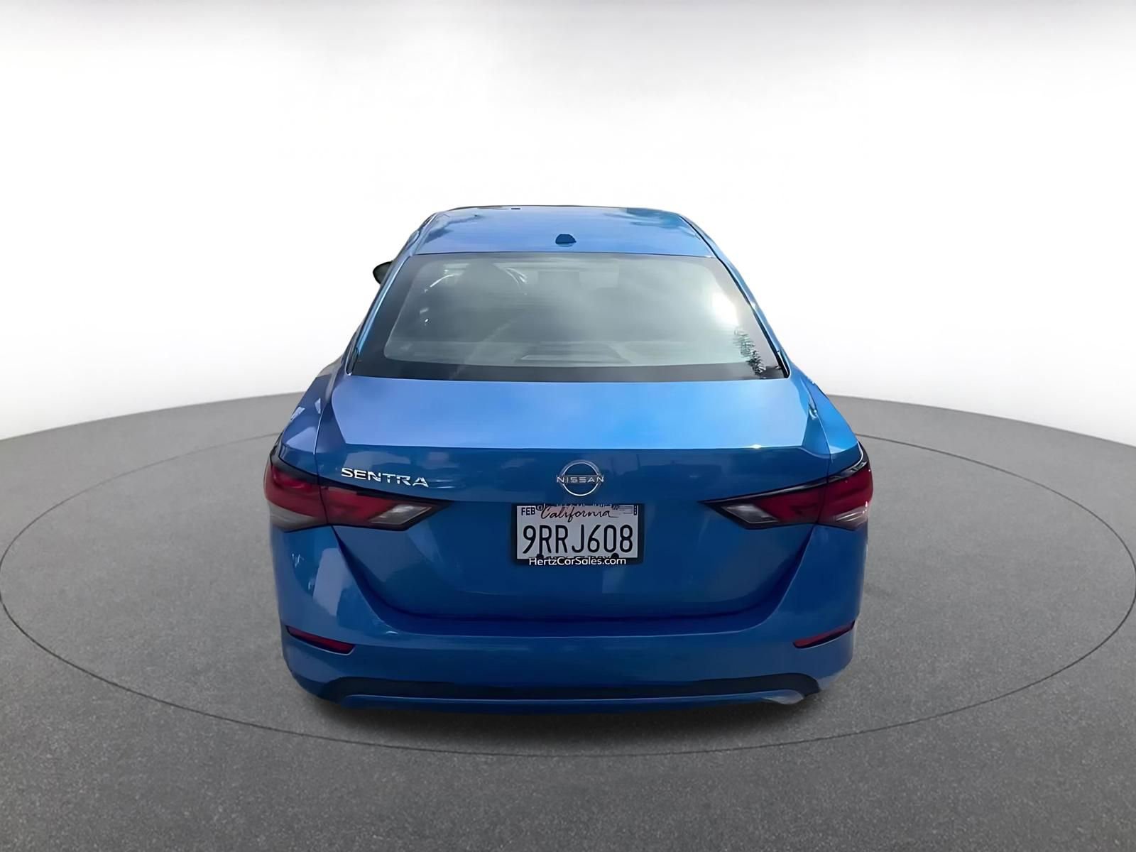 Used 2025 Nissan Sentra SV FWD image 12
