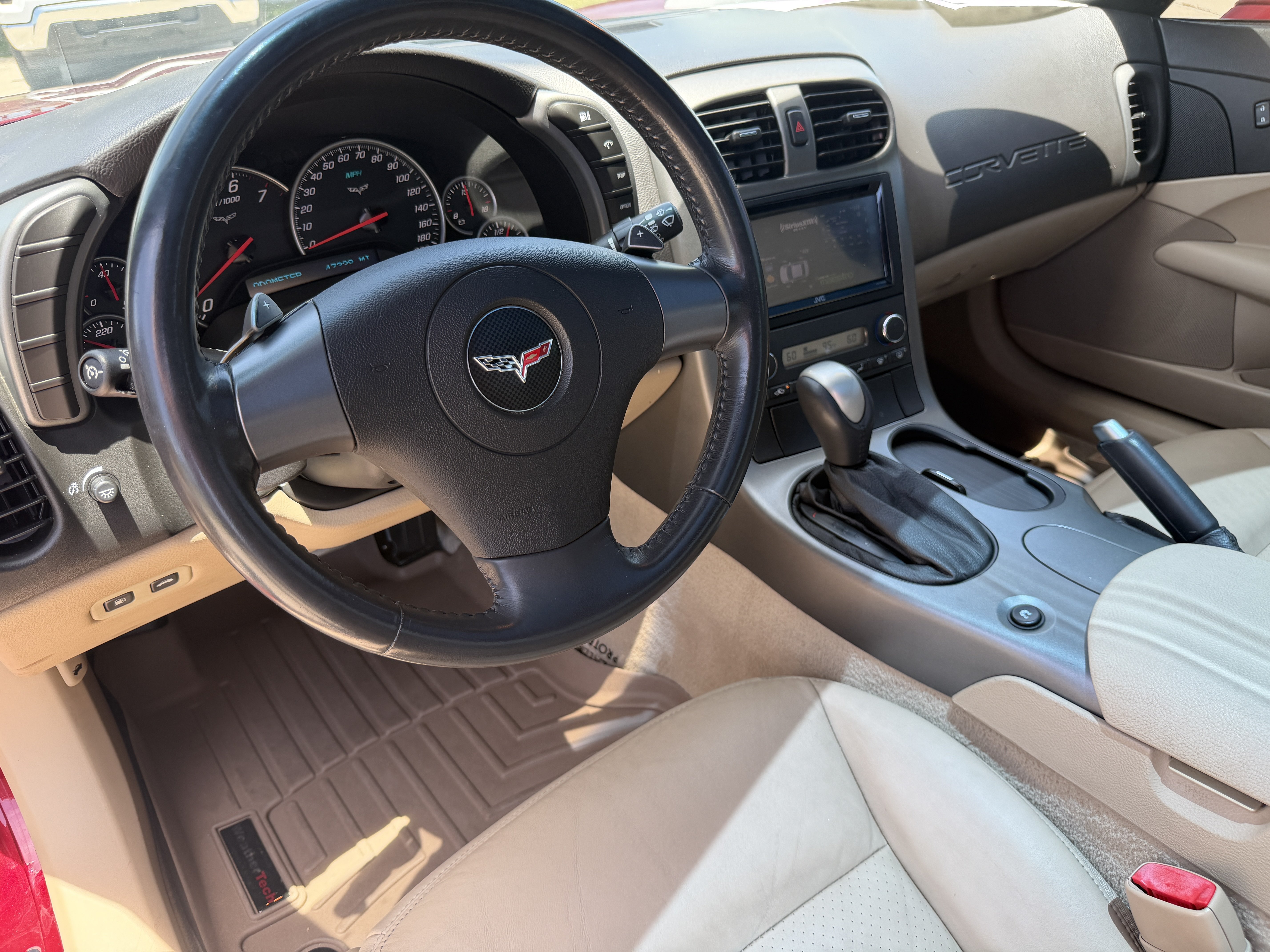 Used 2007 Chevrolet Corvette Coupe w/ Preferred Equipment Group RWD image 11