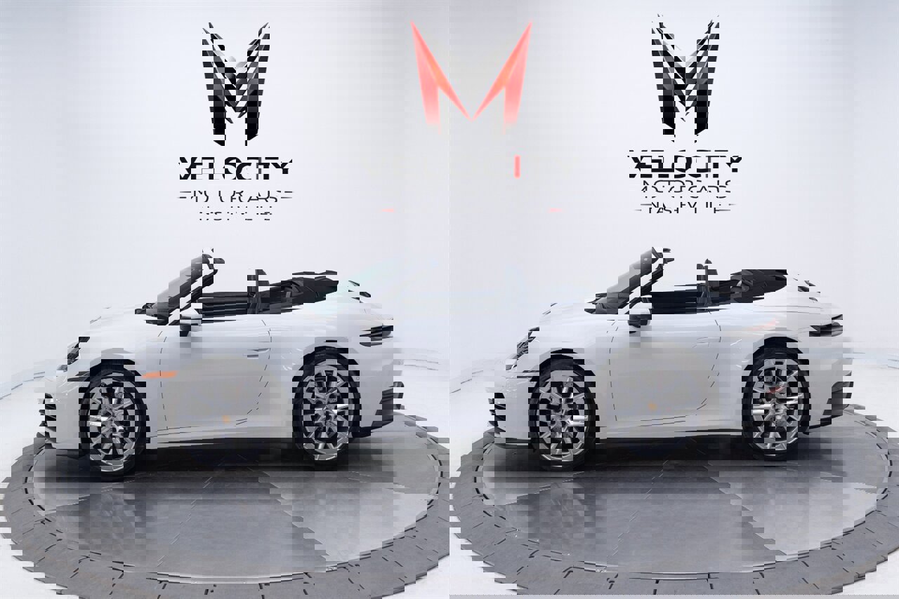 Used 2025 Porsche 911 Carrera w/ Premium Package image 17