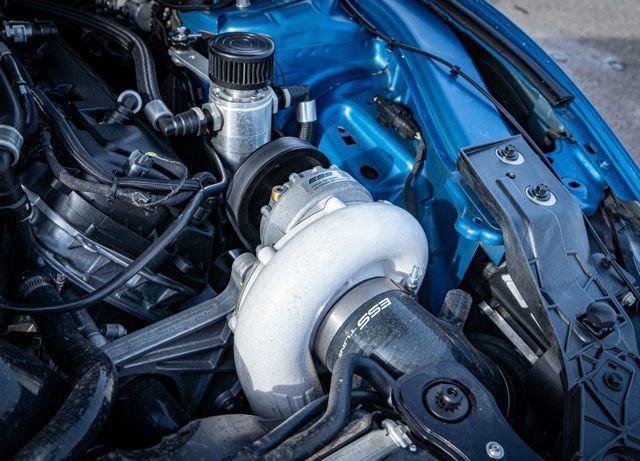 Used 2020 Ford Mustang Shelby GT350 w/ Technology Package image 32