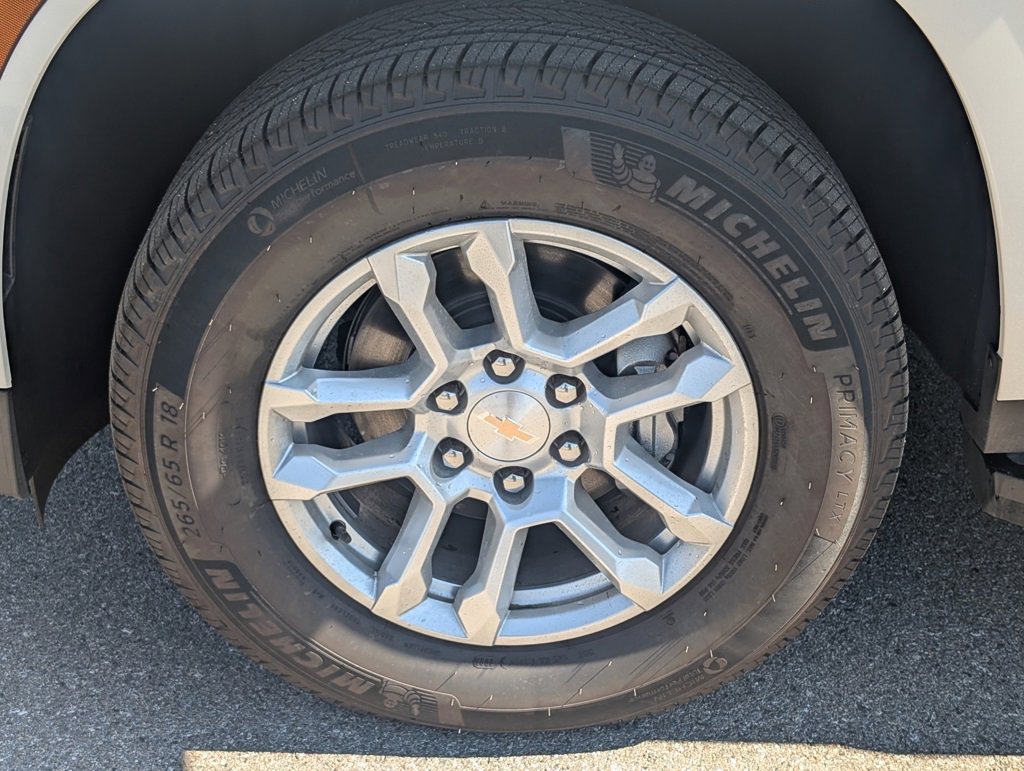 New 2025 Chevrolet Tahoe LS image 24