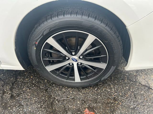 Used 2019 Subaru Impreza 2.0i Premium AWD/4WD image 2