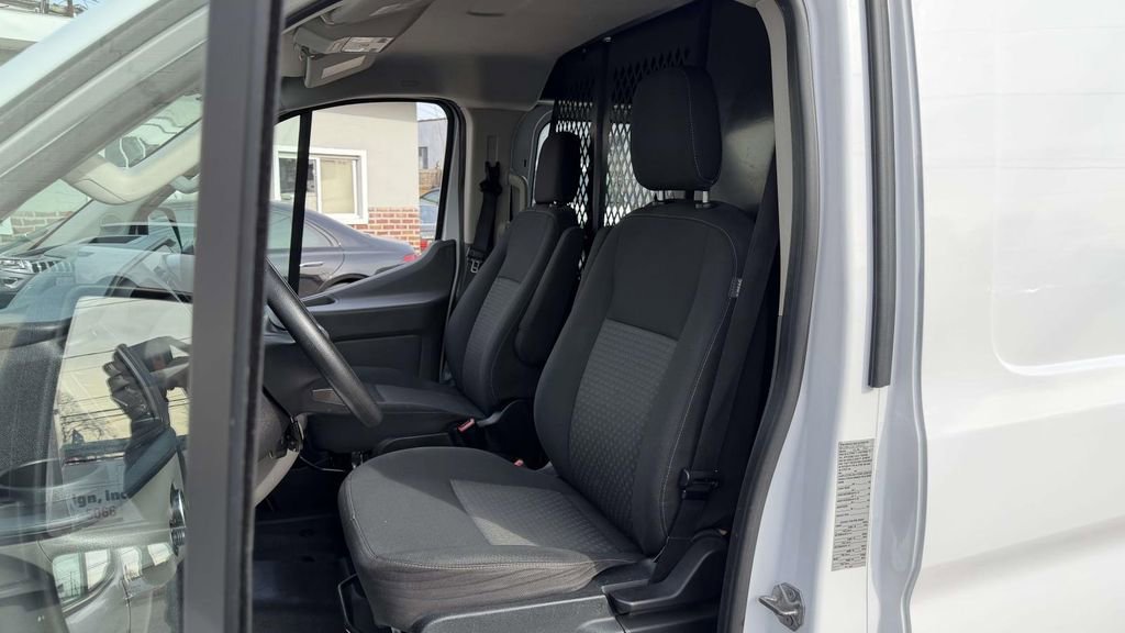 Used 2022 Ford Transit 250 Low Roof w/ Exterior Upgrade Package image 15