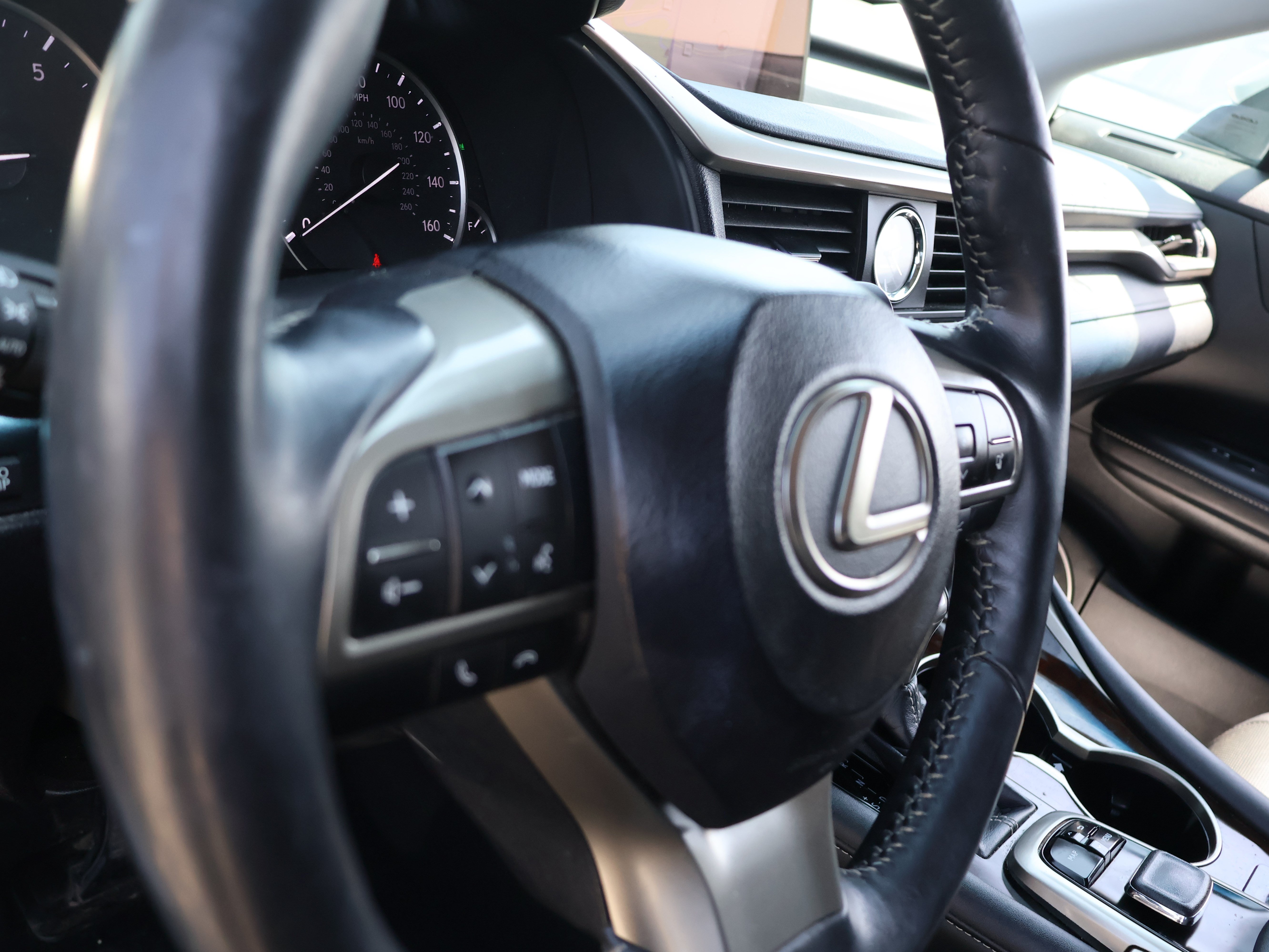 Used 2017 Lexus RX 350 AWD w/ Premium Package image 26