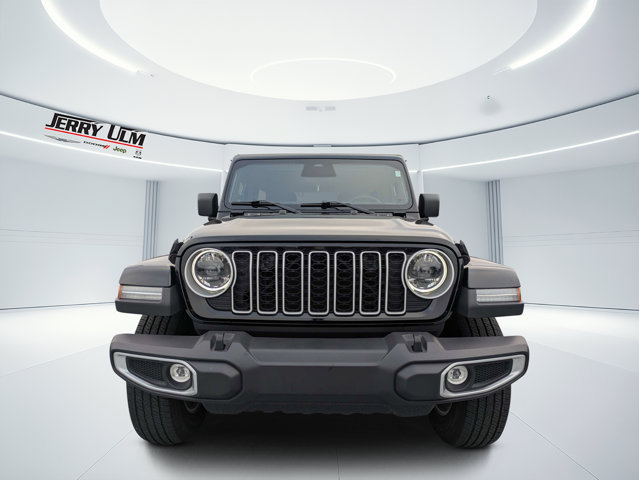 Certified 2026 Jeep Wrangler Unlimited Sahara AWD/4WD image 8