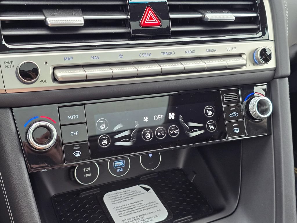 New 2026 Genesis G70 2.5T Prestige AWD/4WD image 27