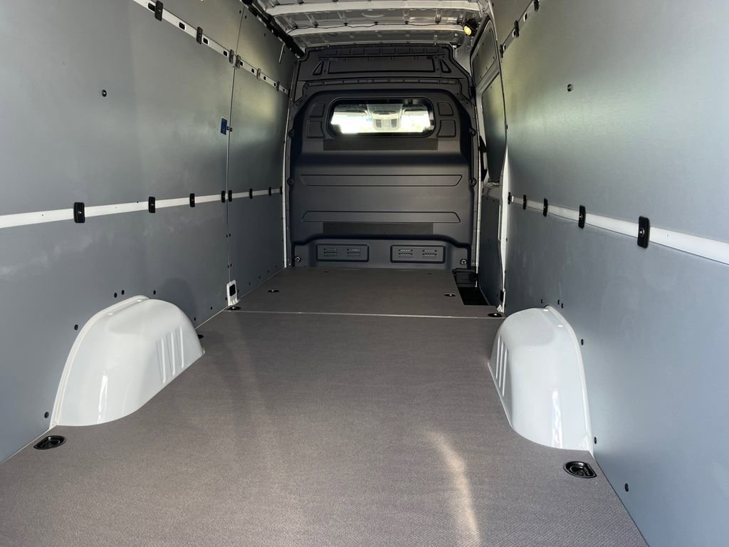 New 2025 Mercedes-Benz Sprinter 2500 image 11