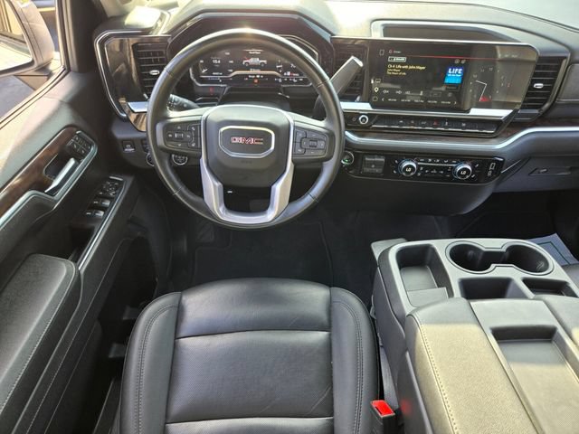 Used 2025 GMC Sierra 1500 SLT AWD/4WD image 13