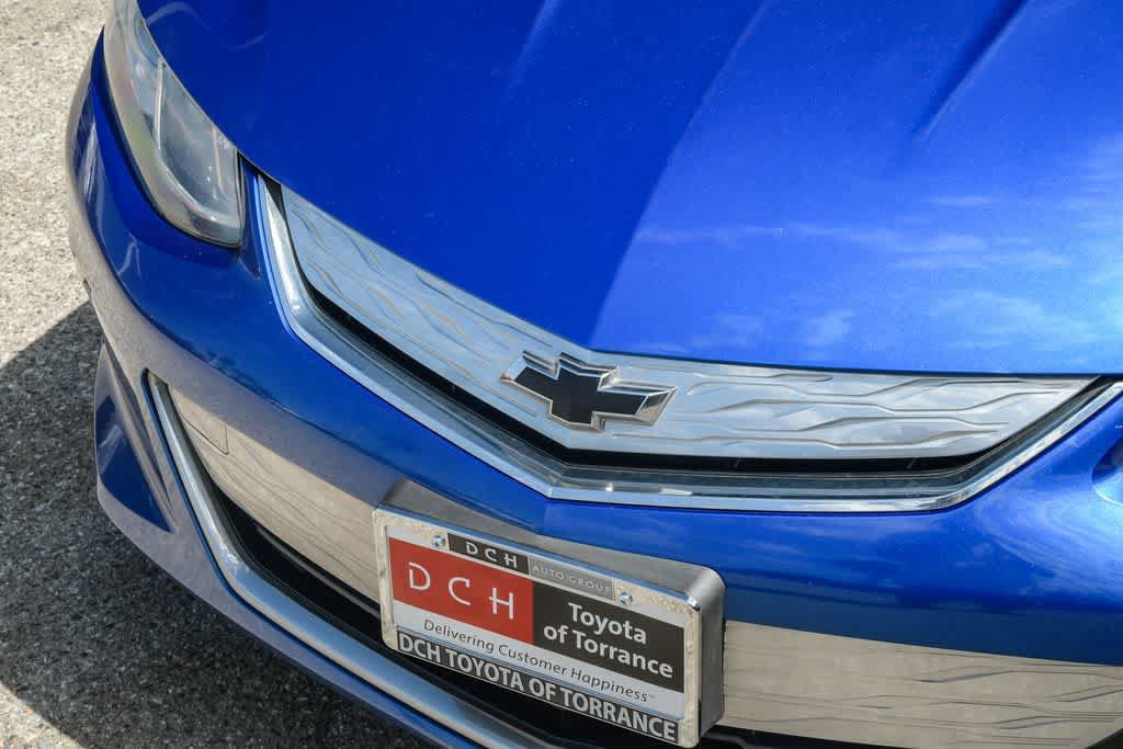 Used 2018 Chevrolet Volt LT w/ Comfort Package FWD image 5