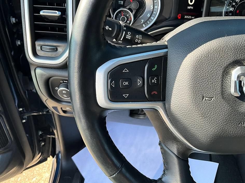 Used 2023 RAM 1500 Big Horn AWD/4WD image 33