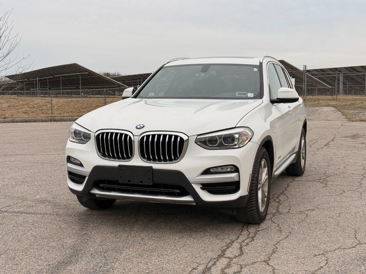 Used 2018 BMW X3 xDrive30i image 1