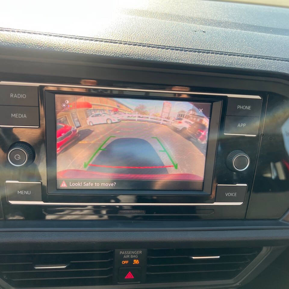 Used 2020 Volkswagen Jetta S image 18
