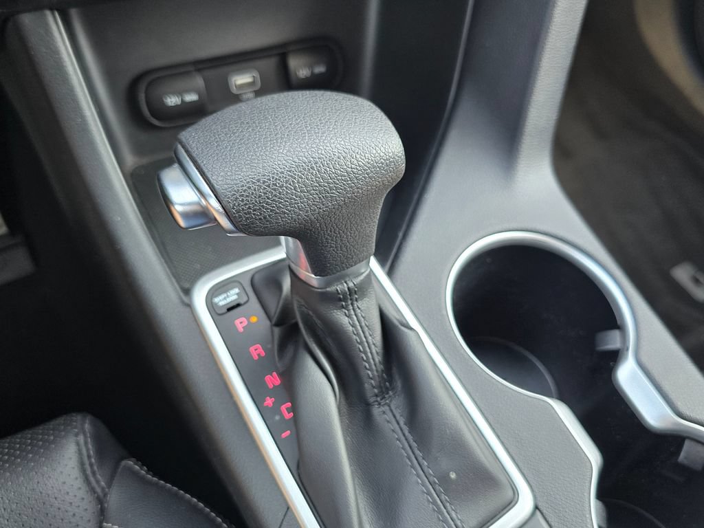 Used 2022 Kia Sportage Nightfall Edition FWD image 28