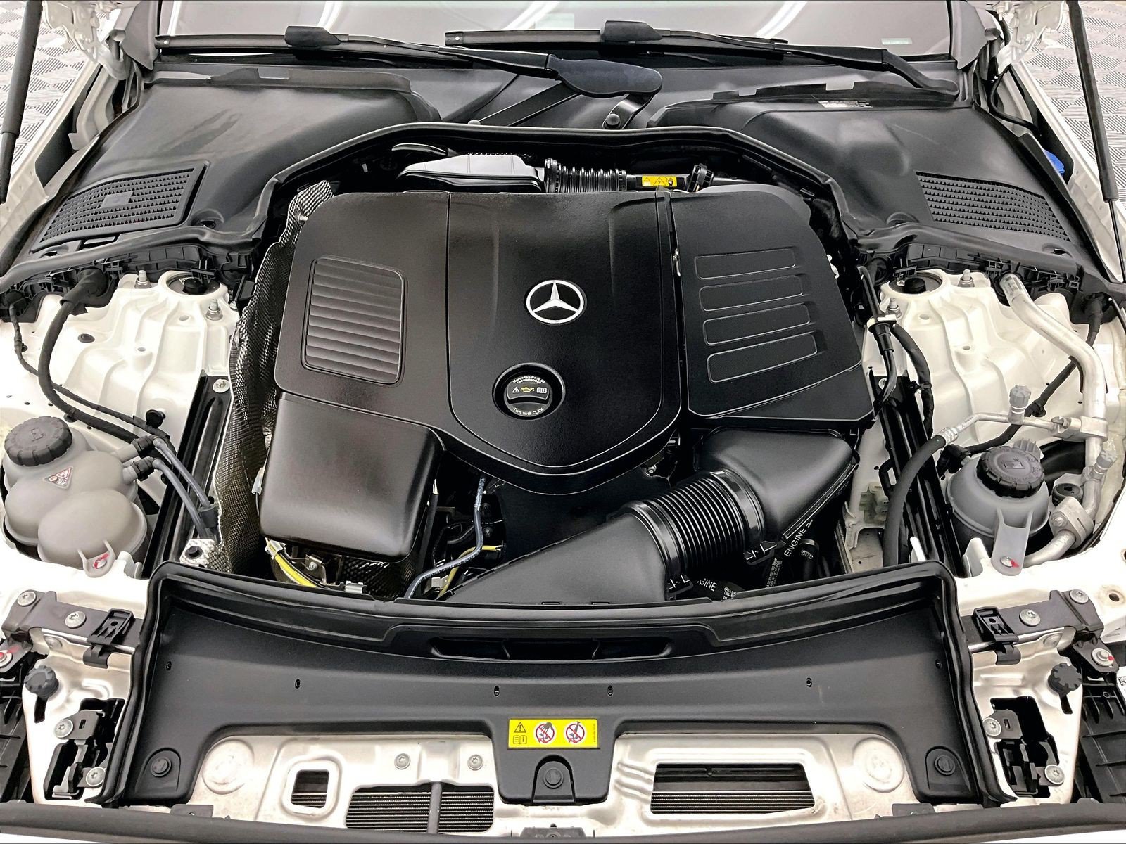 Certified 2024 Mercedes-Benz C 300 Sedan image 9