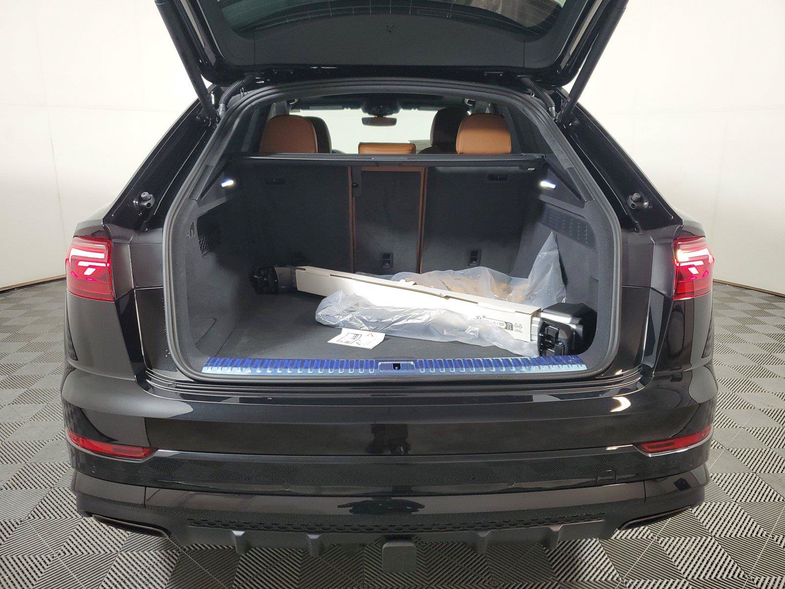 New 2026 Audi Q8 Prestige AWD/4WD image 9